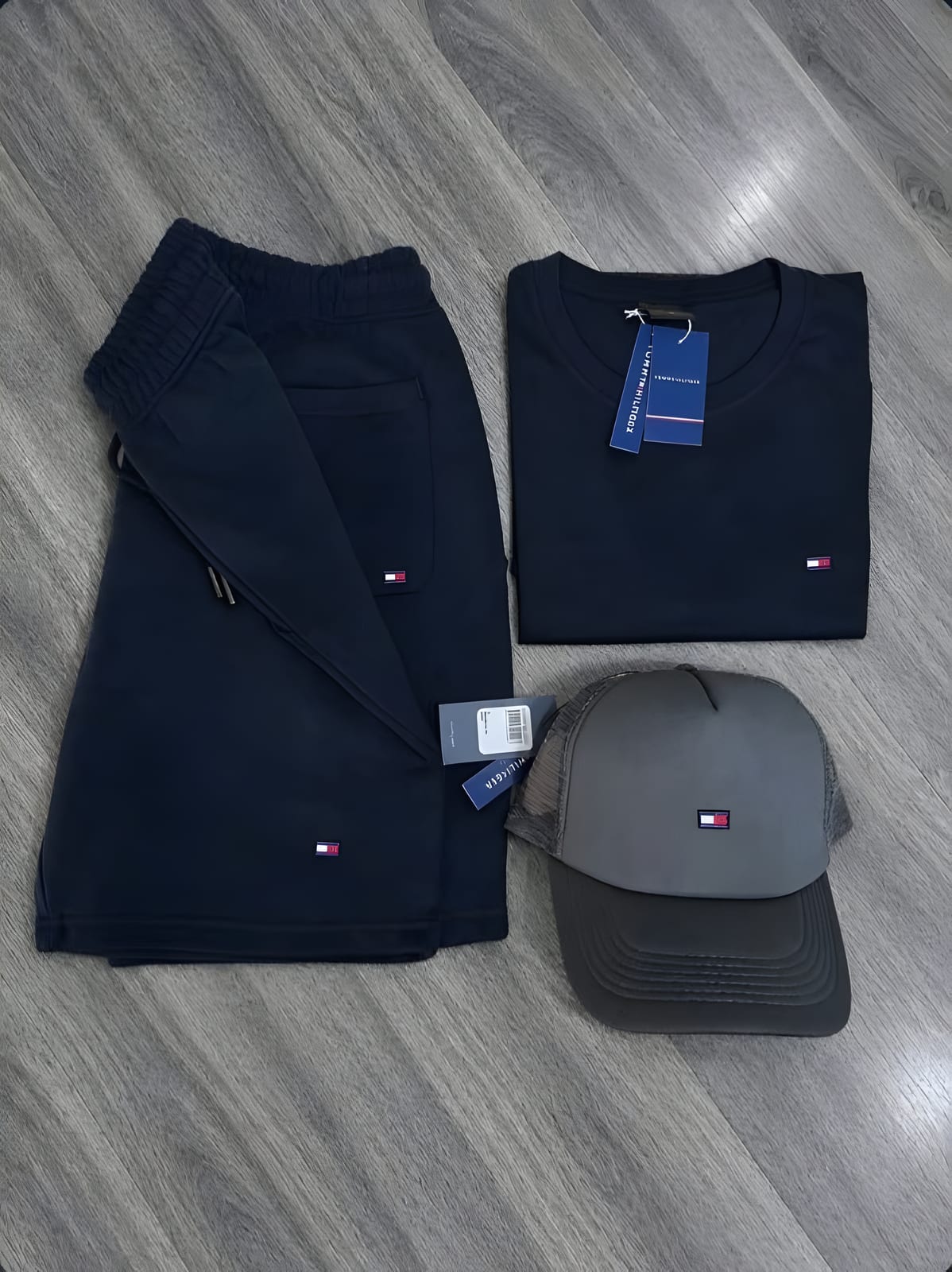 Conjunto Azul Marino con Jockey Gris